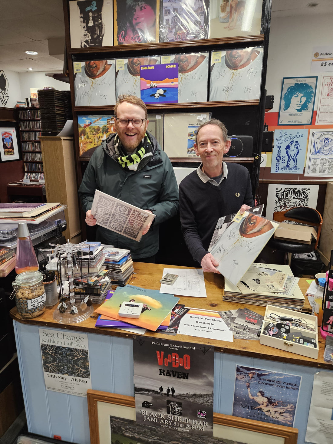 High fives from six!